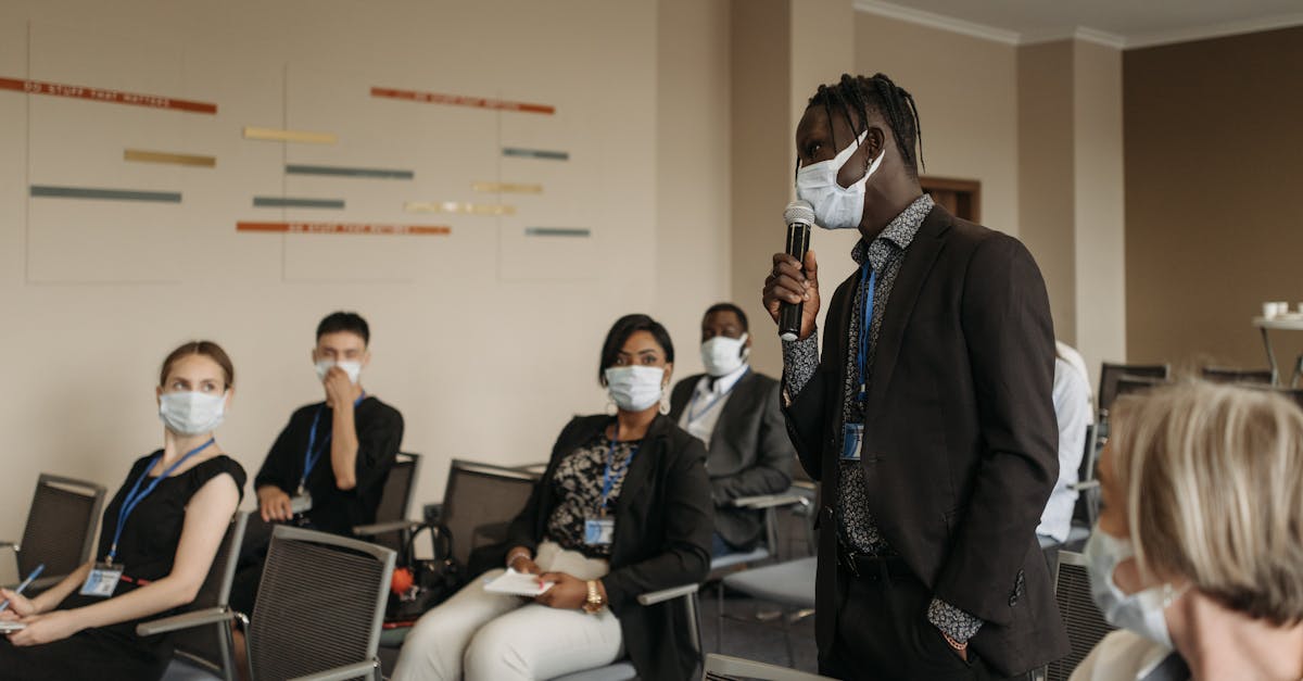 中国移动实名账号：英雄联盟欧服账号购买